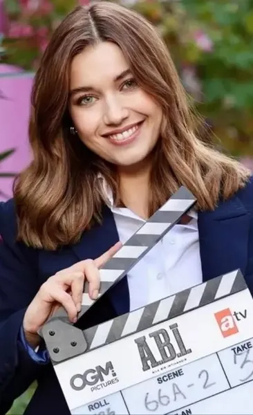 Her bölümde tür değişiyor