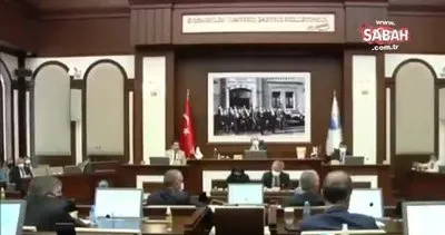 CHP’li Belediye başkanı, kadın meclis üyesine hakaret etti | Video