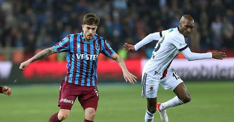 Son dakika: Trabzonspor, Dorukhan Toköz ile yollarını ayırdı