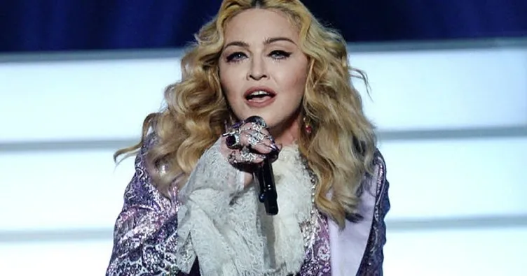 Madonna’nın kızı Lourdes Leon sosyal medyayı salladı