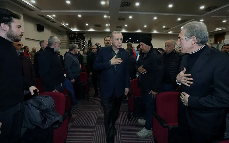 Başkan Erdoğan ve Bahçeli Kahramanmaraş'ta konteyner kenti ziyaret etti!