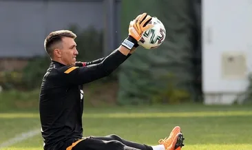 Muslera gecikiyor