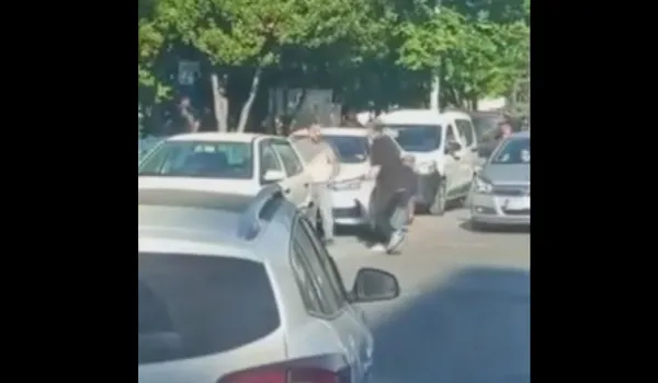 2-ay-sonra-dugunu-vardi-trafik-kazasi-bicakli-dehsete-dondu-baran-fakhani-defalarca-kez-bicaklanarak-katledild-1780641557212.jpg