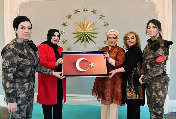 Emine Erdoğan, Özel Harekat personeli eşlerini yemekte ağırladı