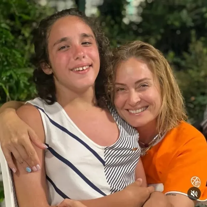 Ceyda Düvenci’nin kızı Melisa Ferdi Tayfur’u böyle andı! Babası Engin Akgün o anları paylaştı...