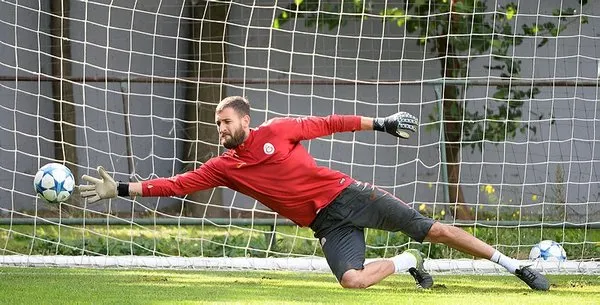 Galatasaray'da 7 futbolcu için karar verildi