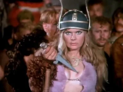 Onu herkes öldü sanıyordu...Tarkan’ın Prenses Gosha’sı Eva Bender 80 yaşında ortaya çıktı!