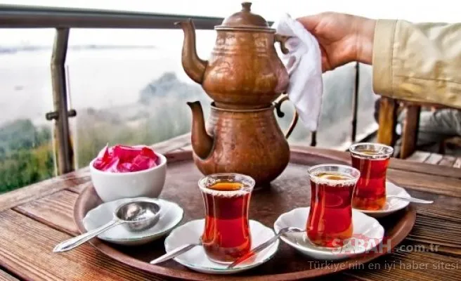 Dünyada en çok çayı Türkler içiyor