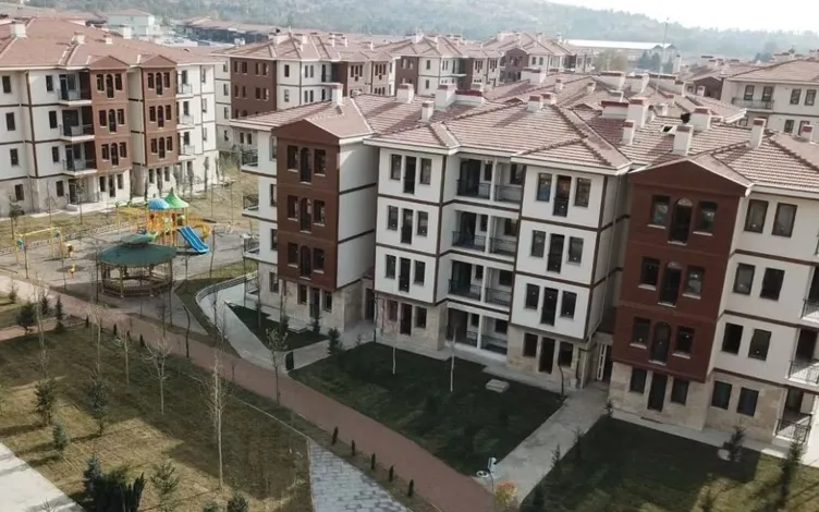 SON DAKİKA: Başkan Recep Tayyip Erdoğan'dan TOKİ müjdesi! 192 bin 500 liraya faizsiz arsa ve 350 bin liraya işyeri fırsatı!