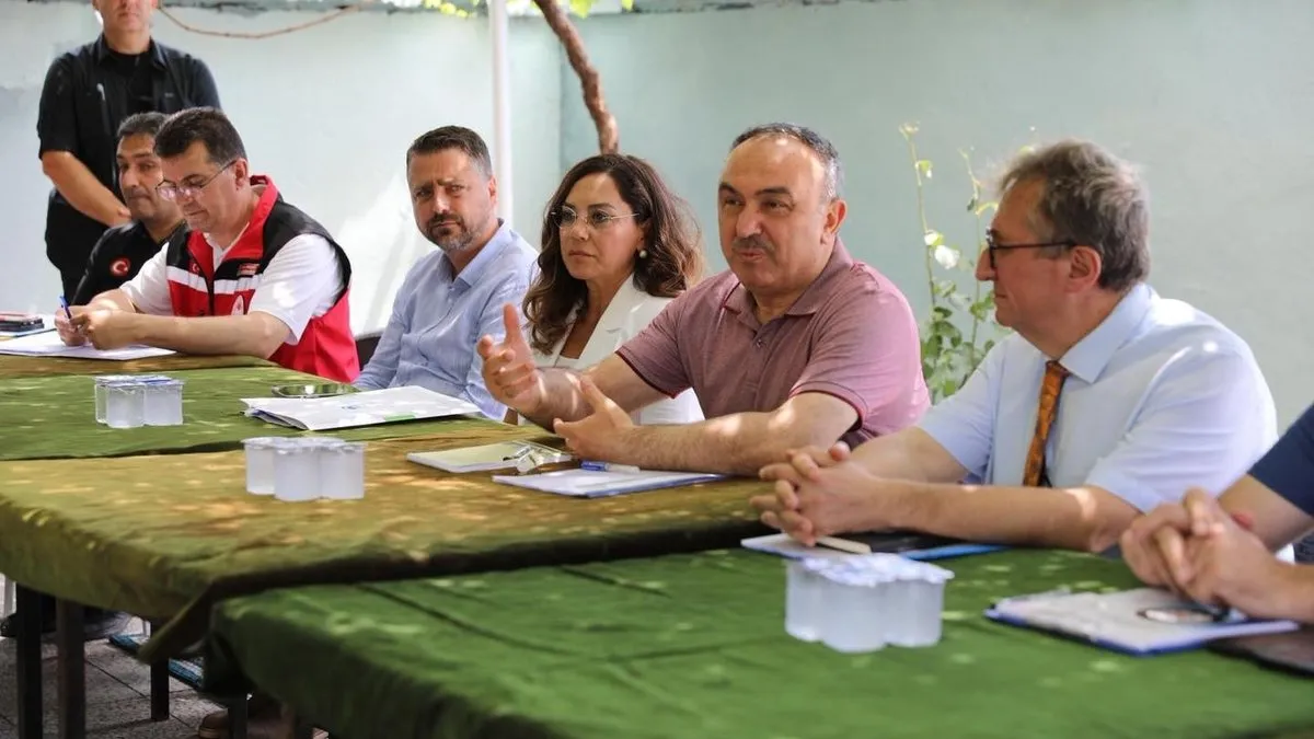 Şarköy’de yangın bölgesinde ağaçlandırma halkın isteği doğrultusunda yapılacak