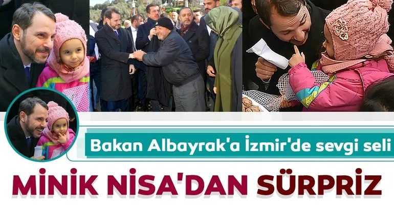 Bakan Albayrak’a İzmir’de sevgi seli! Minik Nisa’dan sürpriz