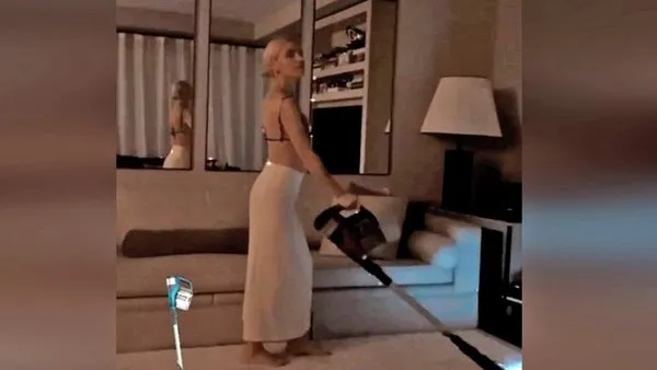 Şarkıcı Gülşen'in sütyen iç çamaşırlı evde temizlik yaptığı anlar olay oldu | Video