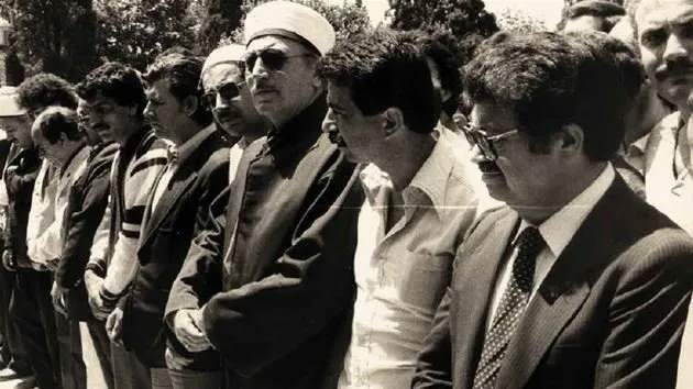 Türk edebiyatının üstadı ve bir dava adamı: Necip Fazıl Kısakürek