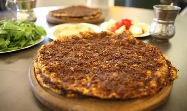 İftarın da sahurun da gözdesi lahmacun