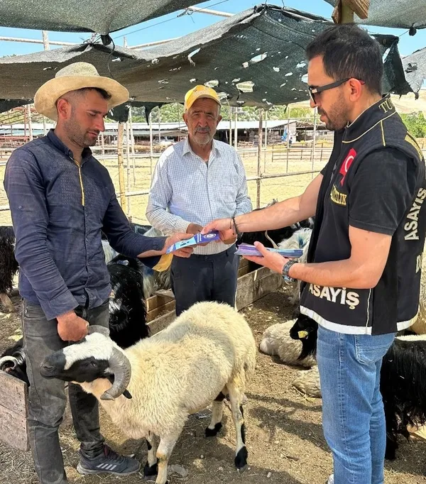 kurban-pazarlarinda-dolandiricilik-kurbani-olmayin-1748337816569.jpg