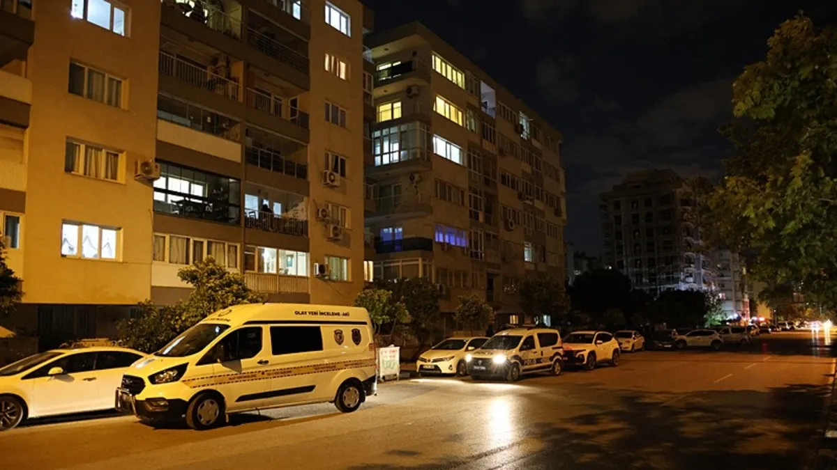 73 yaşındaki baba, oğlunu bıçaklayarak öldürdü 73 yaşındaki baba, oğlunu bıçaklayarak öldürdü