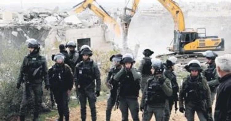 İsrail, bir ailenin evini daha yıktı