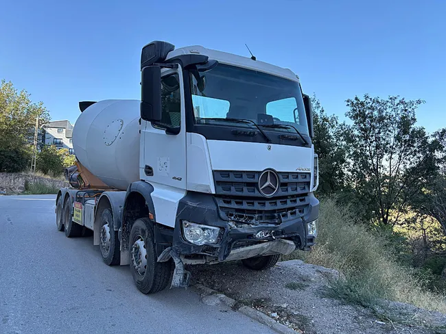 ankarada-beton-mikseri-otomobile-carpti-5-yarali-1789225651865.jpg
