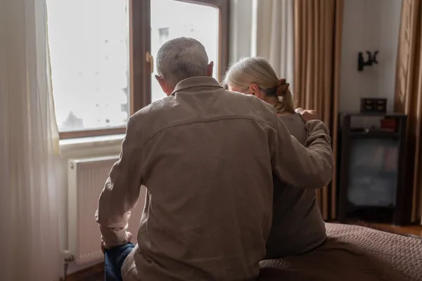 uzmanlardan-alzheimer-uyarisi-unutkanlik-yasliligin-sonucu-gibi-dusunuluyor-kesinlikle-oyle-degerlendirmemeliu-1789548671450.jpg