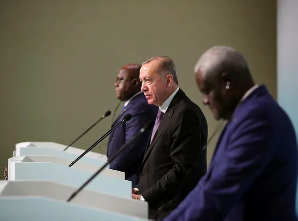 son-dakika-turkiye-afrika-zirvesi-sonrasi-baskan-erdogandan-onemli-mesajlar-1639841396656.jpg