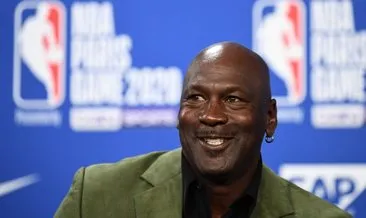 Michael Jordan, Charlotte Hornets’ı devredecek