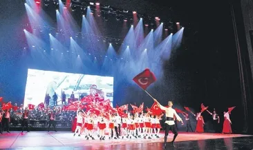 90. yıla görkemli konser