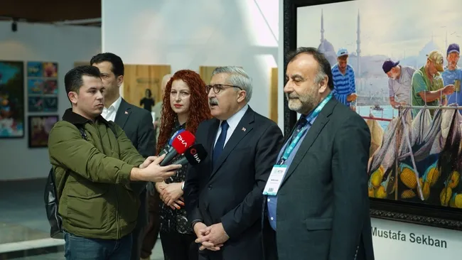 ak-parti-genel-baskan-yardimcisi-huseyin-yayman-artankara-12-uluslararasi-cagdas-sanat-fuarini-ziyaret-etti-1774687256743.jpg AK Parti Genel Başkan Yardımcısı Hüseyin Yayman ArtAnkara 12. Uluslararası Çağdaş Sanat Fuarını ziyaret etti