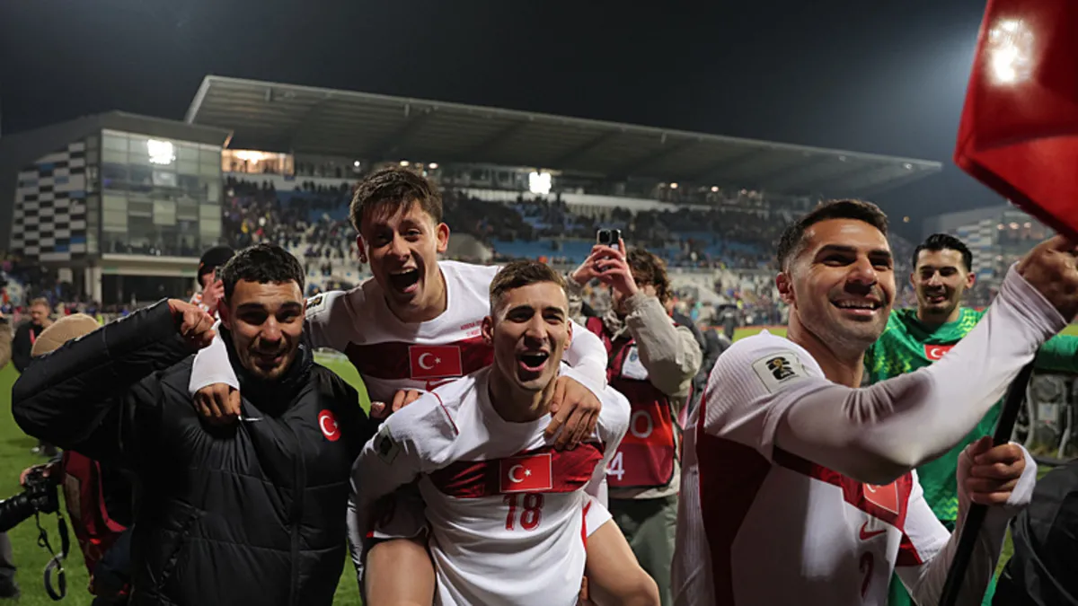 SON DAKİKA | Türkiye tarih yazdı! A Milli Takım 24 yıl sonra Dünya Kupası'nda...