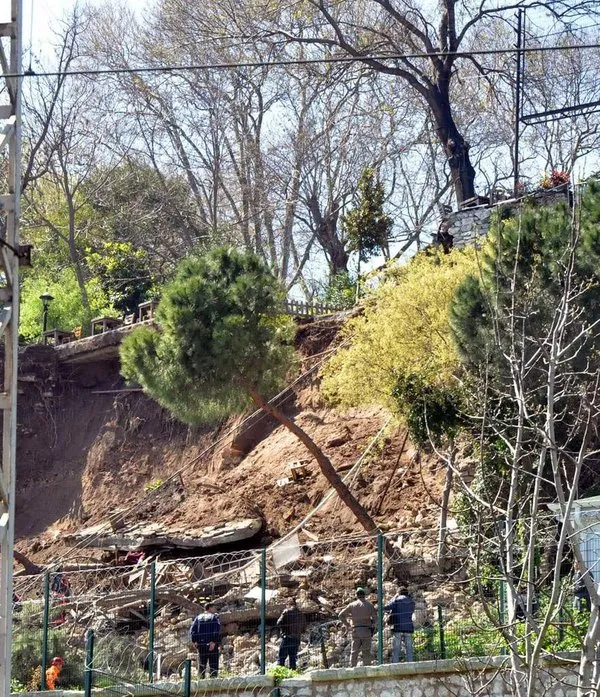 Bursa'da feci kaza: 4 ölü,1 ağır yaralı