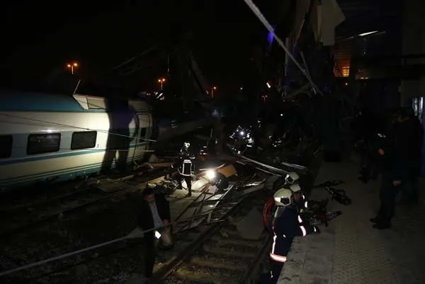 Ankara'da tren kazası! Ankara Valiliği'nden son dakika açıklaması: Ölü sayısı...