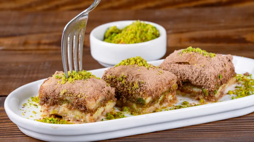 Bir kez yapan hep yapıyor: Tam ölçülü soğuk baklava tarifi