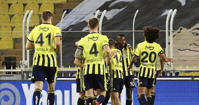 Son dakika: Sabah yazarları Fenerbahçe'yi değerlendirdi! Szalai sınıfı geçti...
