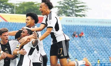 Genç panzerlere ırkçı saldırı