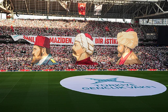 rams-parkta-tarihi-bulusma-tugva-yaz-okulu-finalinde-baskan-erdogana-ozel-koreografi-1785518641262.jpeg RAMS Park'ta tarihi buluşma: TÜGVA Yaz Okulu Finali'nde Başkan Erdoğan'a özel koreografi
