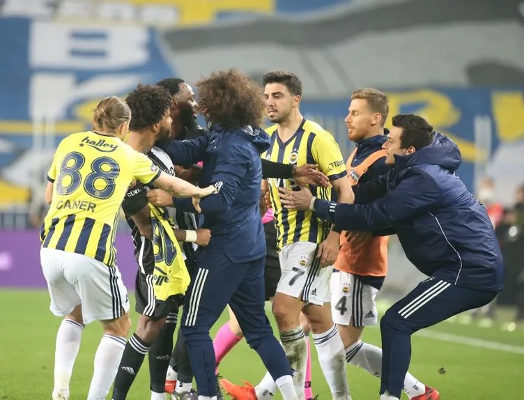 Fenerbahçe’de savunma fiyaskosu