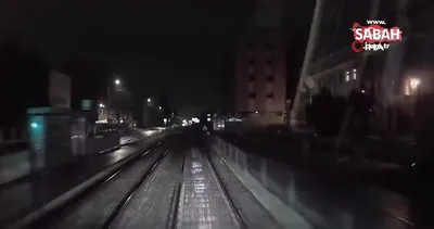 Polonya’da genç kadın tramvayın altında kalmaktan son anda kurtuldu | Video
