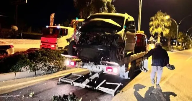 Pamukkale'de korkunç kaza: 2 ölü! Pamukkale'de korkunç kaza: 2 ölü!