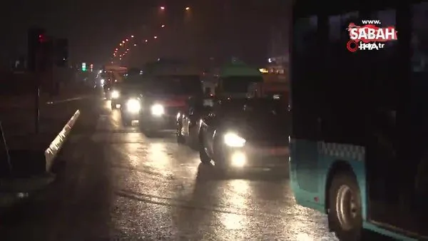 İstanbul'da ters yönden karşıya geçmeye çalışan araç, trafiği birbirine kattı: 1 yaralı!