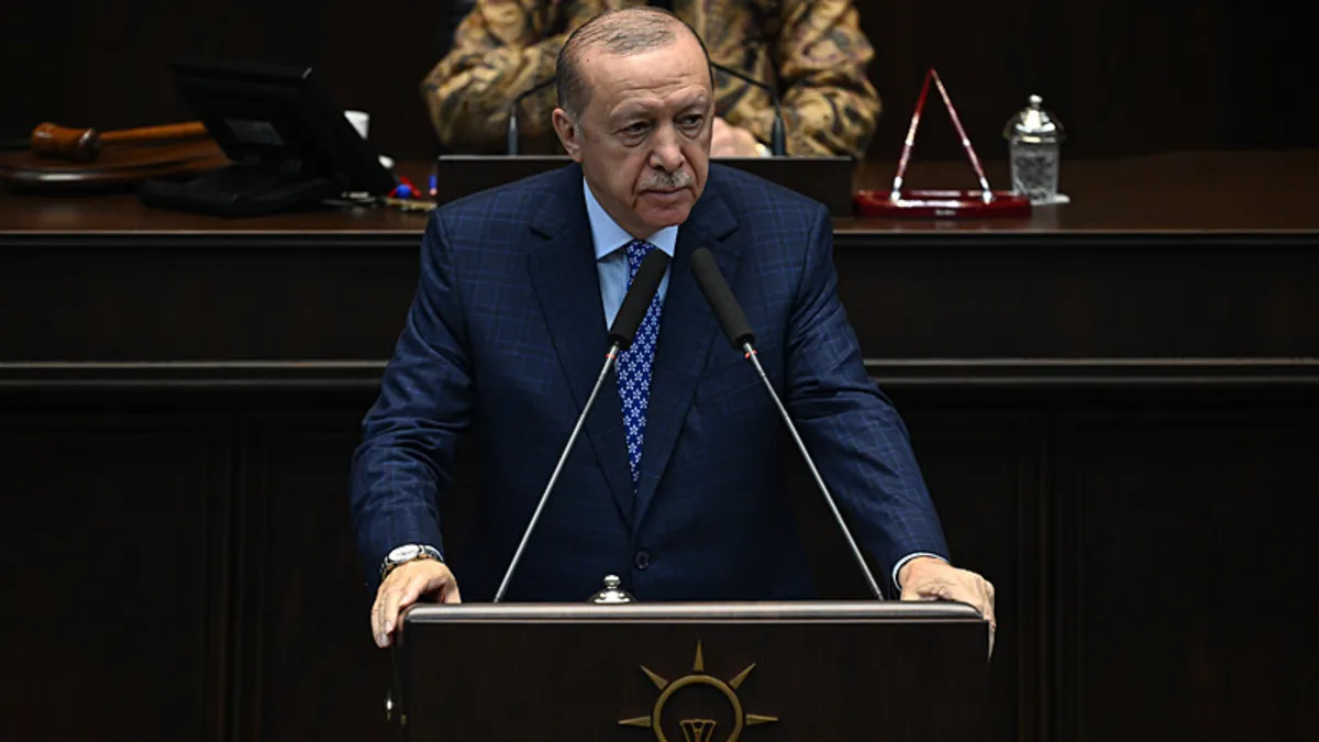 SON DAKİKA | Başkan Erdoğan'dan Özgür Özel ve muhalefete tepki: Hayırdır beyler kiminle savaştasınız?