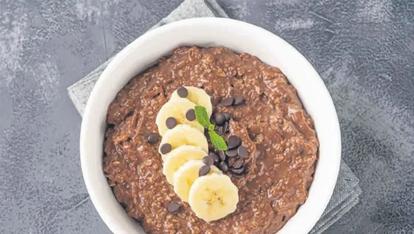 KALİTELİ KARBONHİDRATIN KRALI: NEDEN HERKES YULAF EZMESİ TÜKETİYOR?