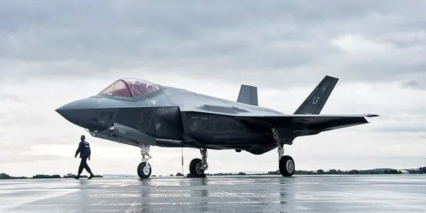 Cumhurbaşkanlığı, F-35 için ilk ihaleyi açtı