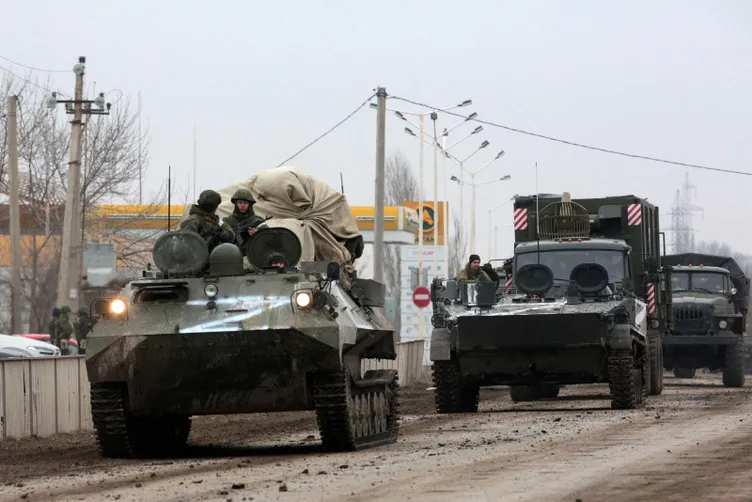 SON DAKİKA: RUSYA UKRAYNA SAVAŞI dehşete düşürüyor! Kiev bombalanıyor! Harkov kuşatıldı! NATO, Ukrayna ve Rusya'dan flaş açıklamalar