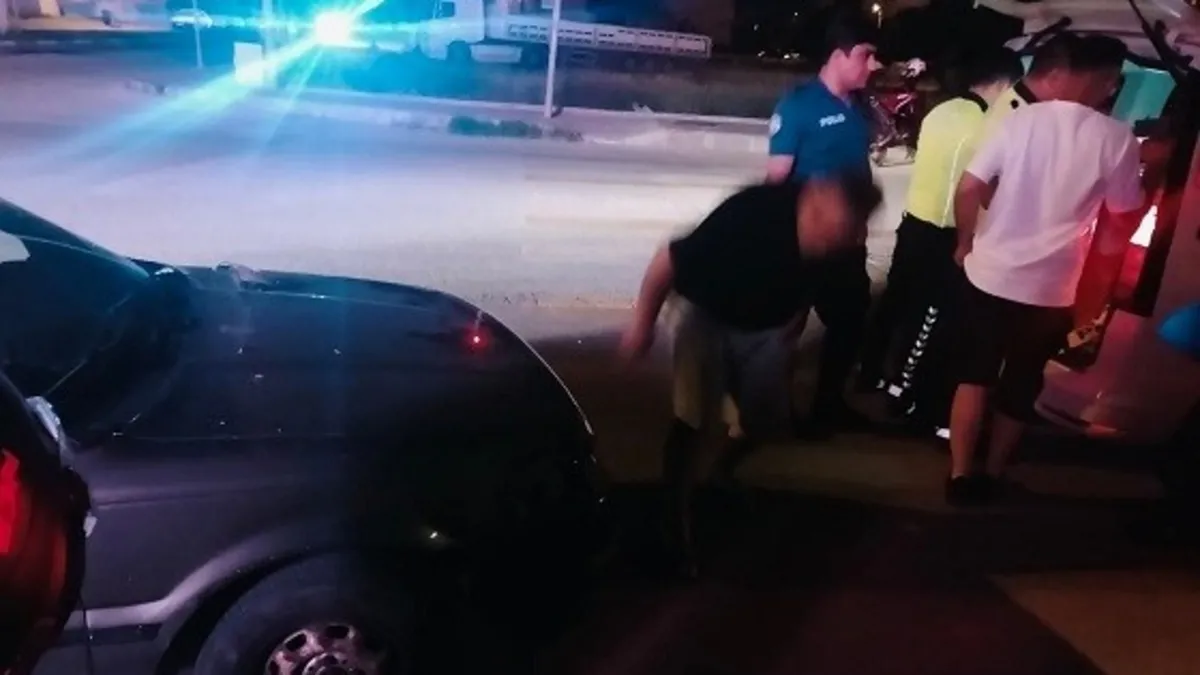 Erzincan’da otomobil ile motosiklet çarpıştı: 2 yaralı Erzincan’da otomobil ile motosiklet çarpıştı: 2 yaralı