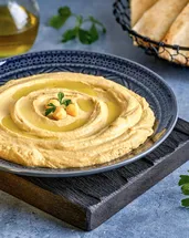 Humus severler buraya! Klasik tarifin tahtını sallayacak 3 farklı lezzet