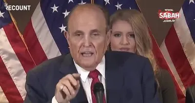 Trump’ın avukatı Giuliani’nin saç boyası aktı, sosyal medyada olay oldu | Video