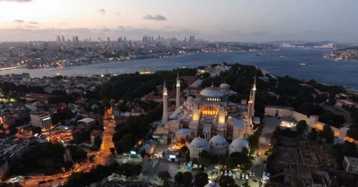 ayasofya yi kim yapmistir ayasofya kim tarafindan ne zaman insa edilmistir son dakika haberler