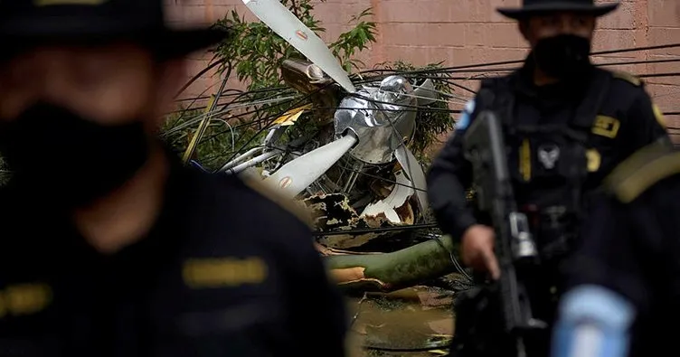 Guatemala'da insani yardım malzemesi taşıyan uçak düştü: 2 ölü