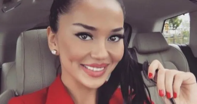 Sinan Akçıl Cansu Taşkın’a çiçek gönderdi