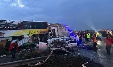 Trafik katliamı: 10 ölü 40 yaralı