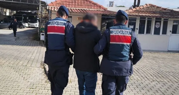 aydinda-jandarma-ekiplerinden-cember-55-operasyonu-cok-sayida-gozalti-1736062359591.jpg